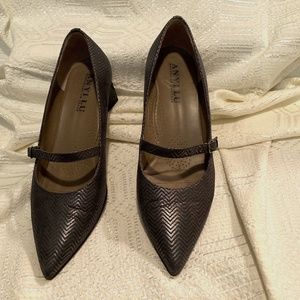 Anyi Lu "Mary Jane" Pumps  - Size EUR 39 (US 9) - Grey Italian Leather